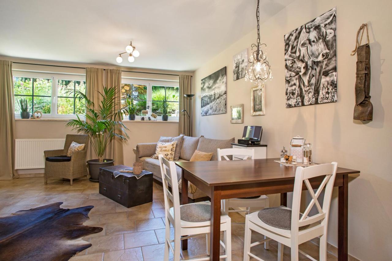 Ferienwohnung Lilian Meckenbeuren Esterno foto